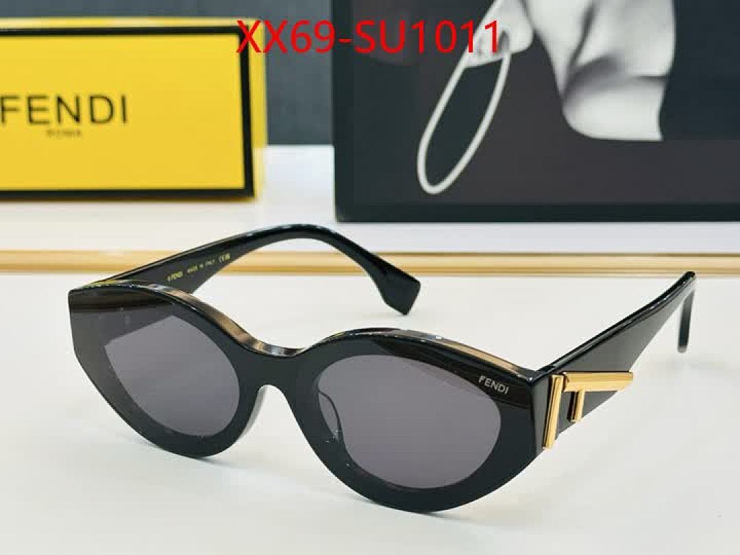Glasses-Fendi ID: SU1011 $: 69USD