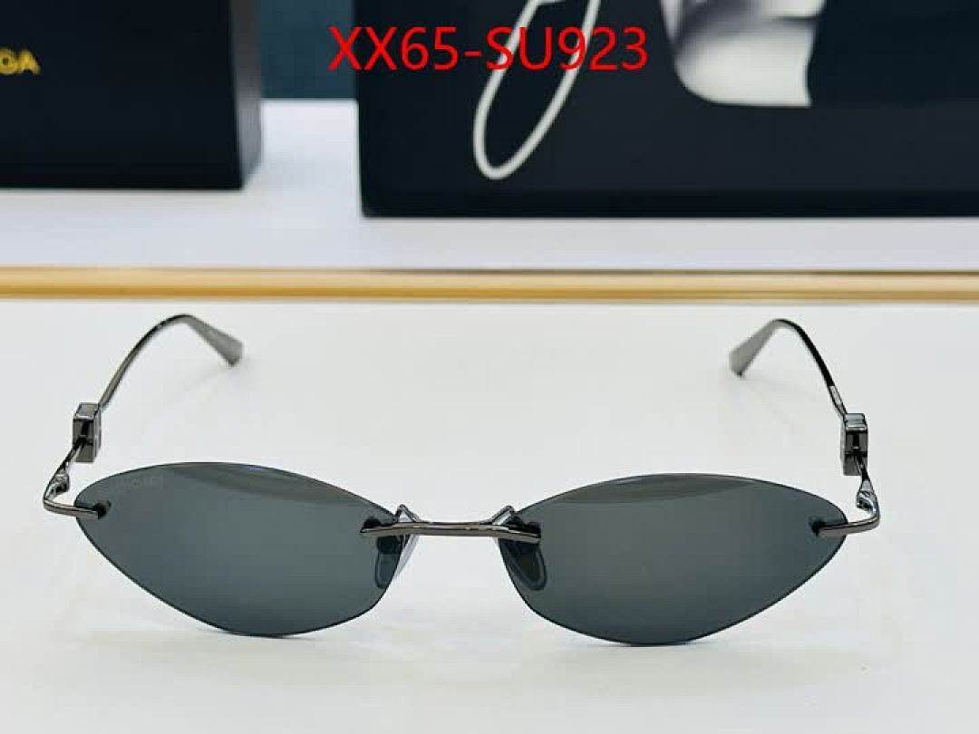 Glasses-Balenciaga ID: SU923 $: 65USD
