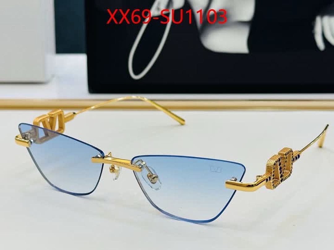 Glasses-Valentino ID: SU1103 $: 69USD