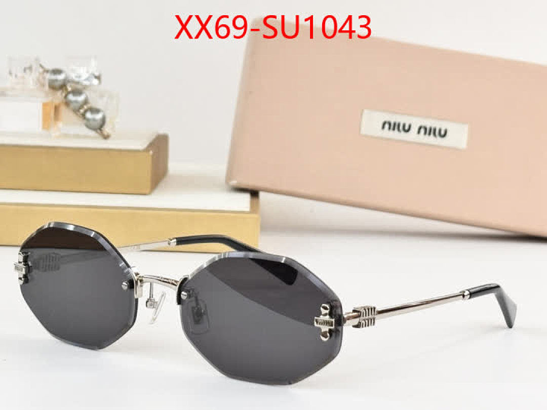 Glasses-Miu Miu ID: SU1043 $: 69USD