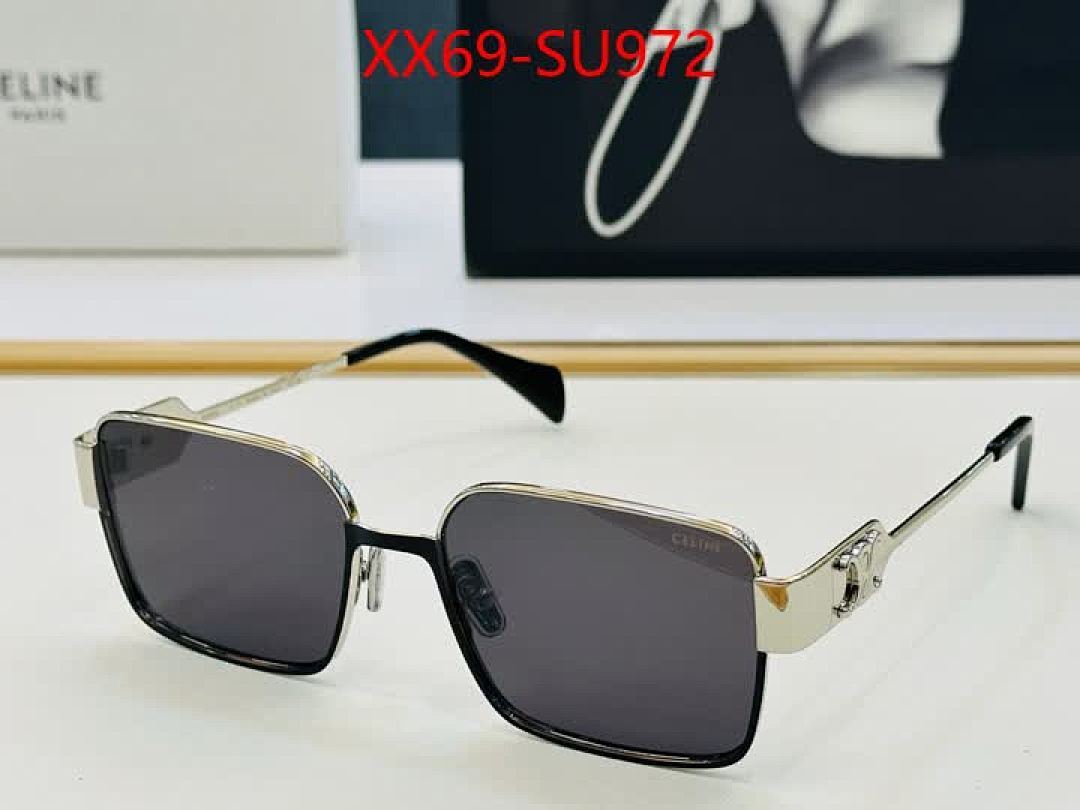 Glasses-CELINE ID: SU972 $: 69USD