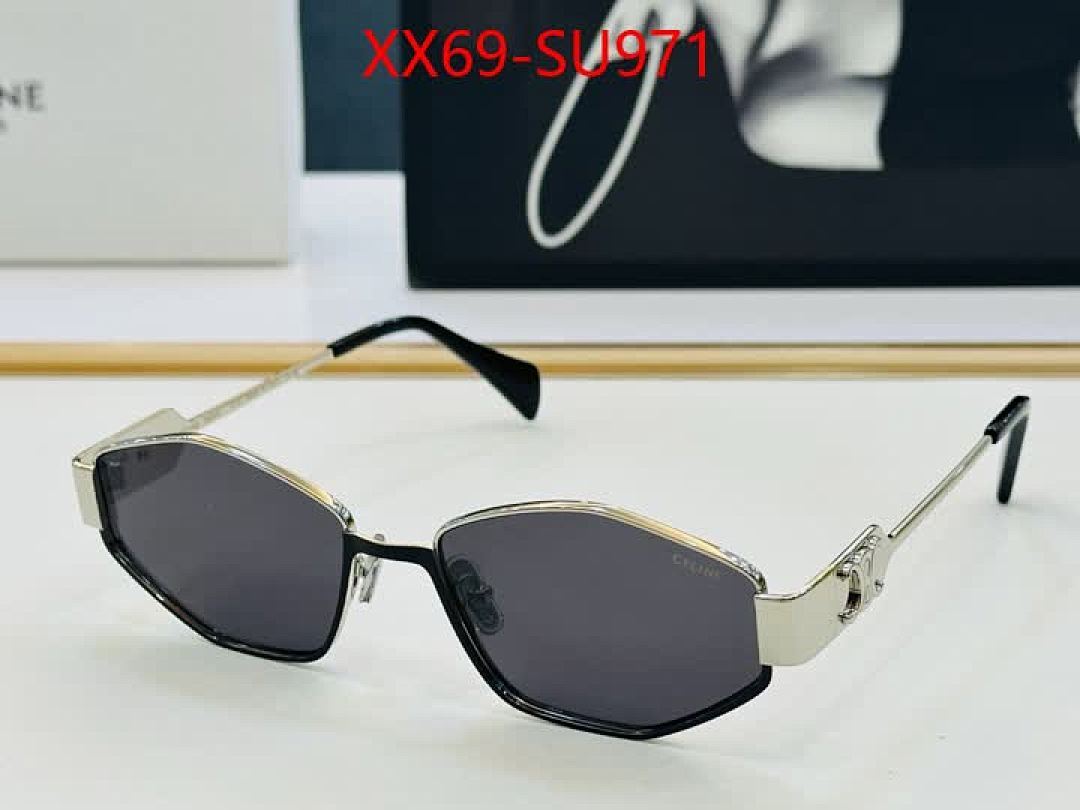 Glasses-CELINE ID: SU971 $: 69USD