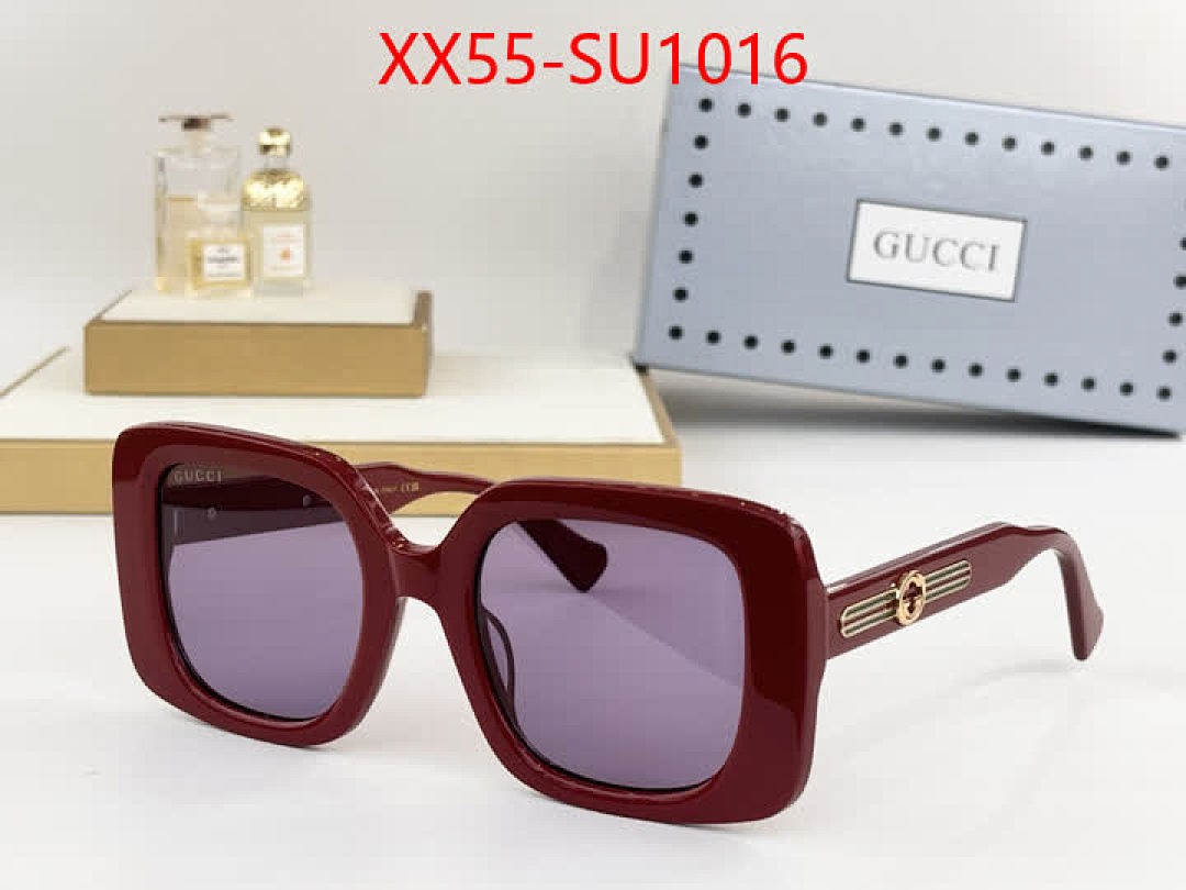 Glasses-Gucci ID: SU1016 $: 55USD