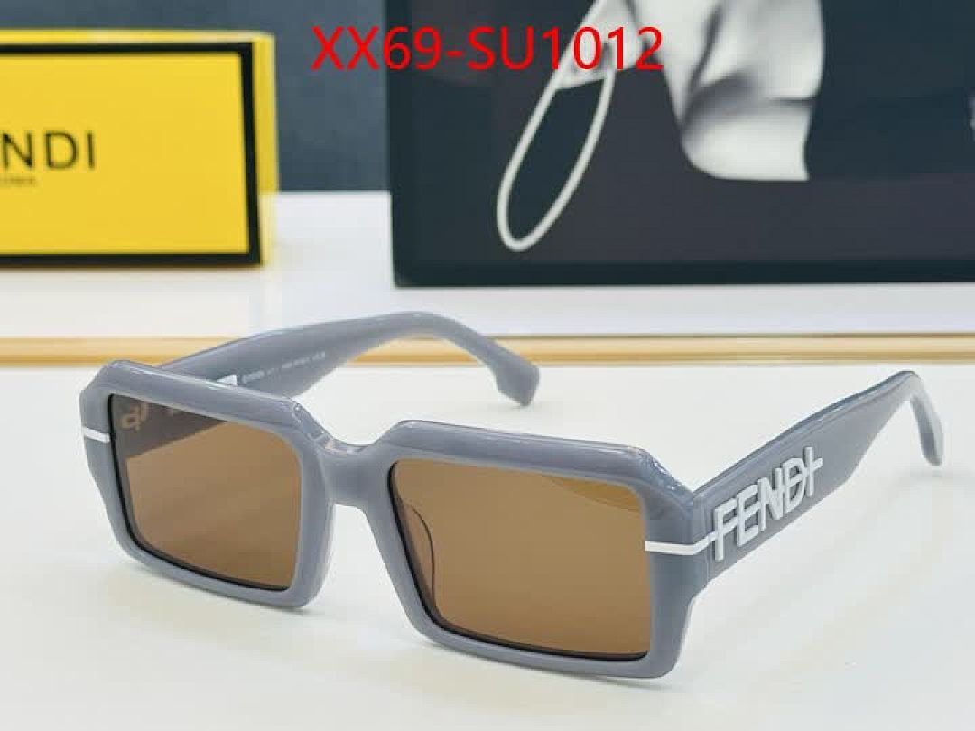 Glasses-Fendi ID: SU1012 $: 69USD