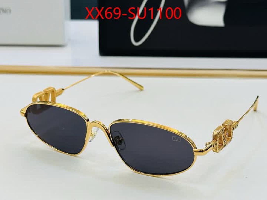 Glasses-Valentino ID: SU1100 $: 69USD