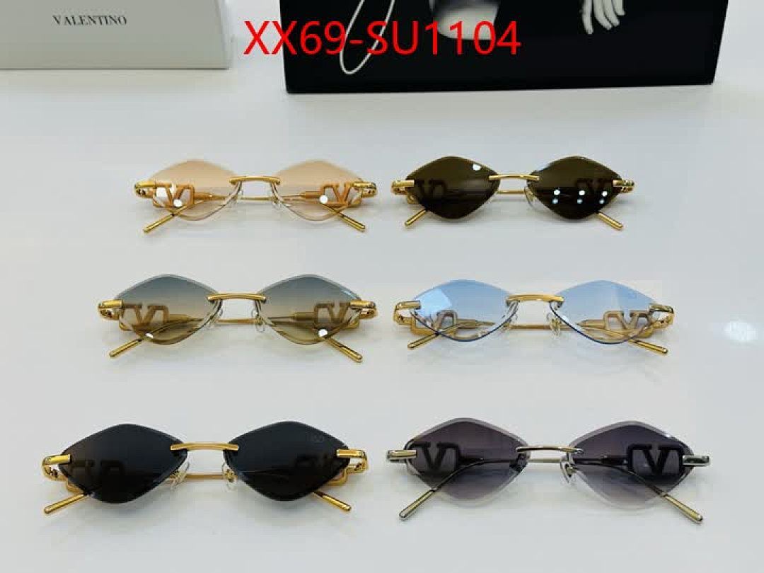 Glasses-Valentino ID: SU1104 $: 69USD