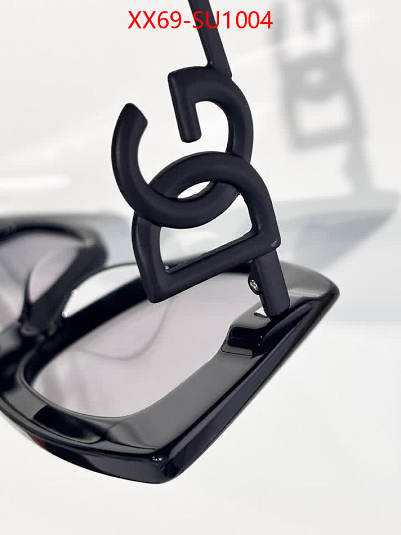 Glasses-DG ID: SU1004 $: 69USD