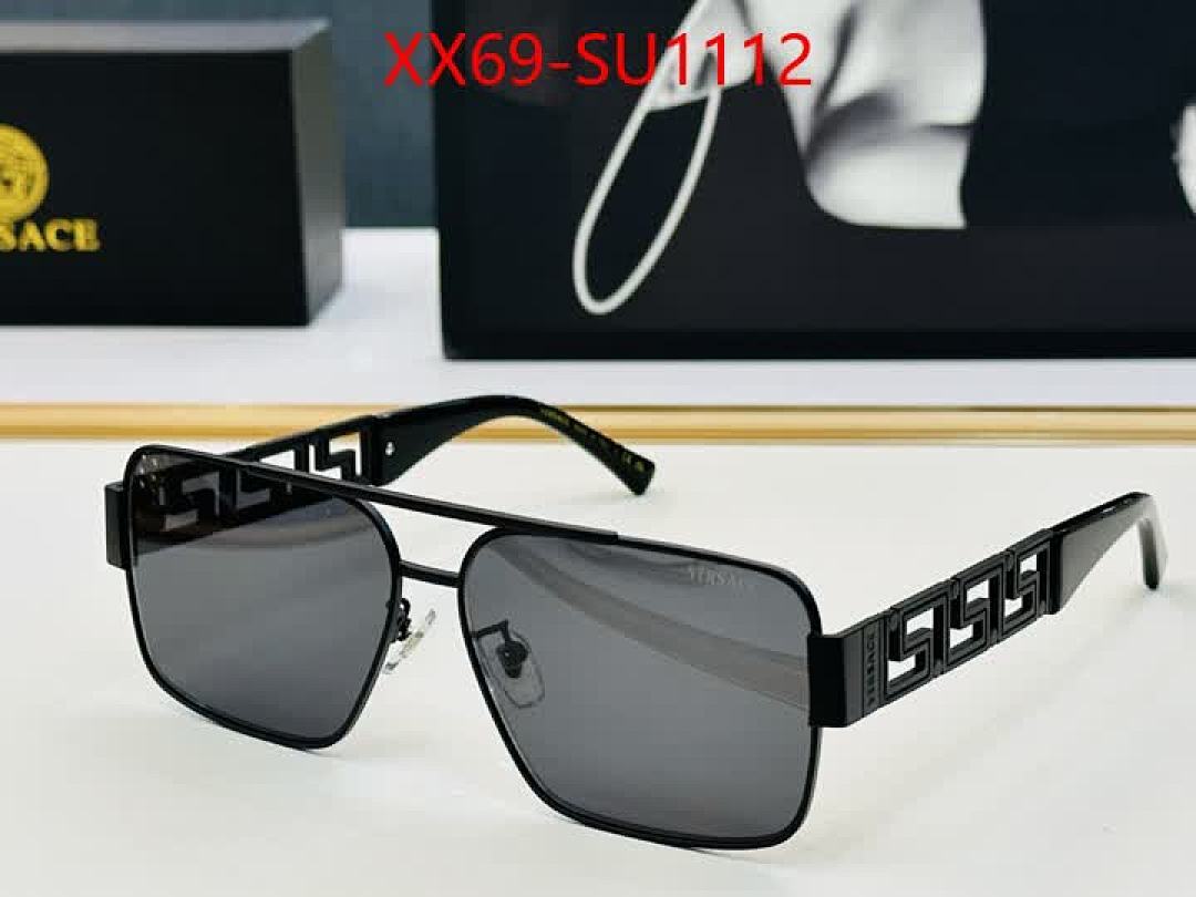 Glasses-Versace ID: SU1112 $: 69USD