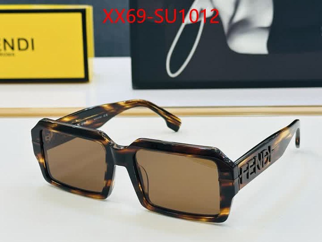 Glasses-Fendi ID: SU1012 $: 69USD