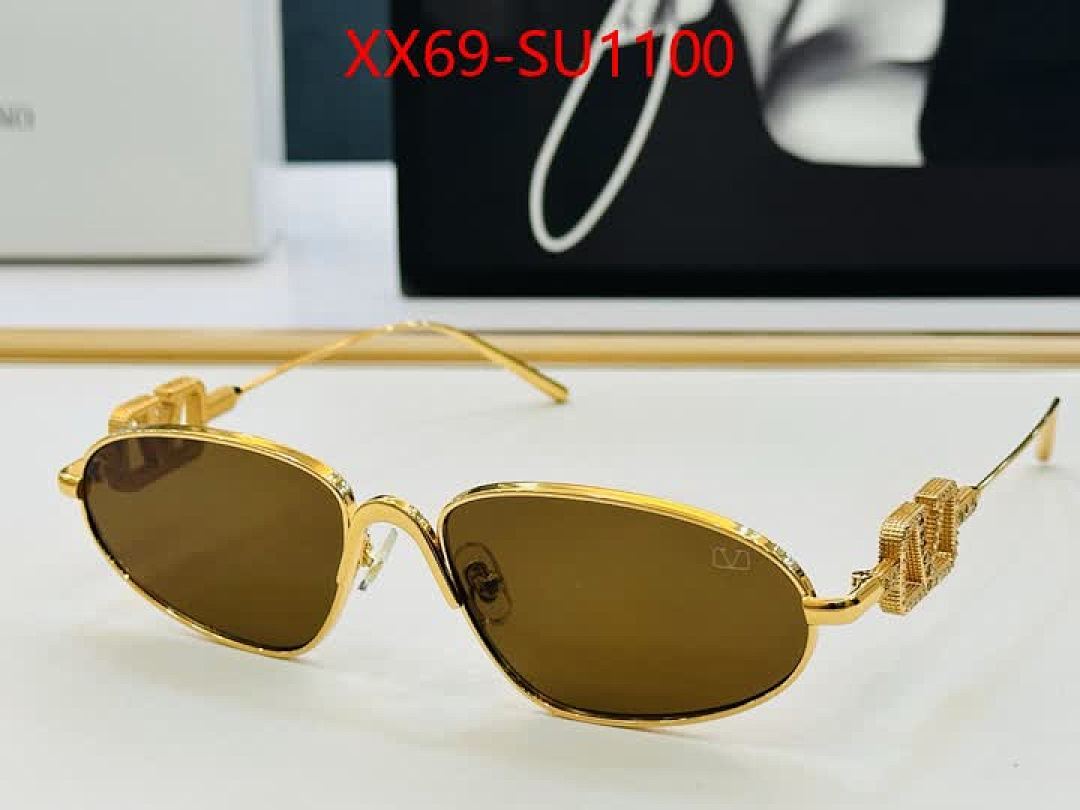 Glasses-Valentino ID: SU1100 $: 69USD