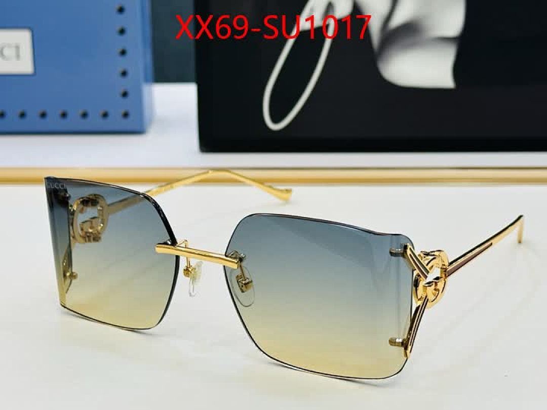 Glasses-Gucci ID: SU1017 $: 69USD