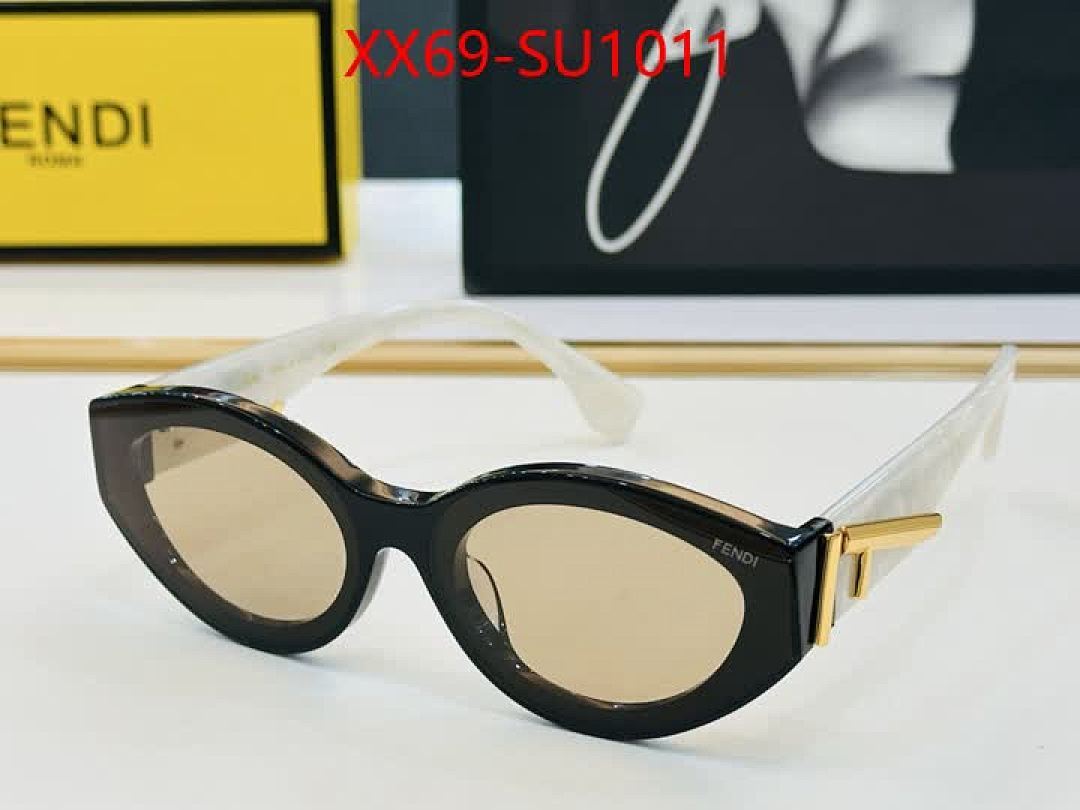 Glasses-Fendi ID: SU1011 $: 69USD