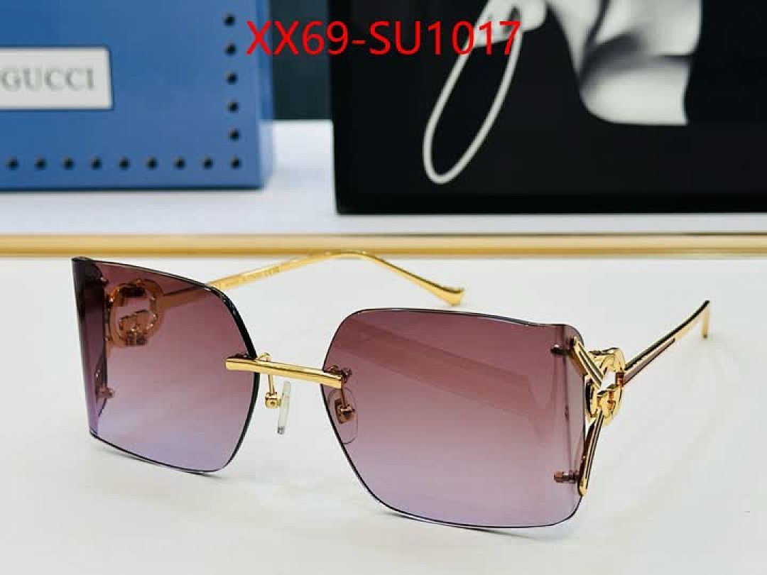Glasses-Gucci ID: SU1017 $: 69USD