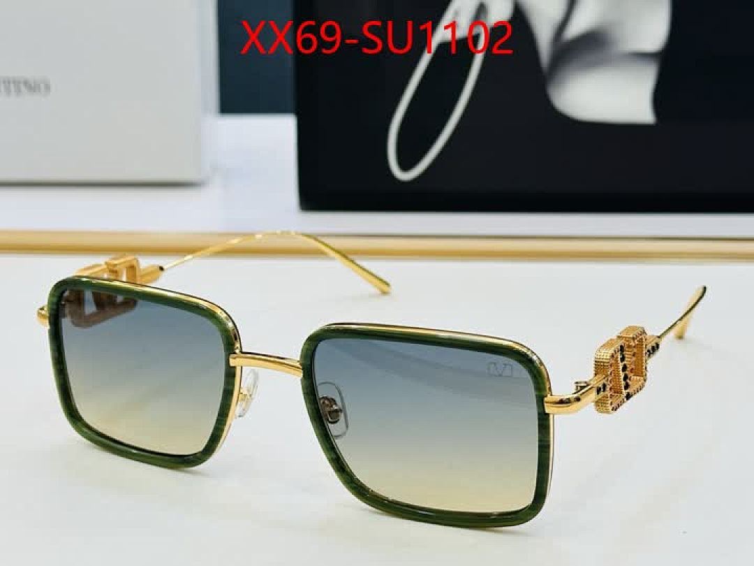 Glasses-Valentino ID: SU1102 $: 69USD