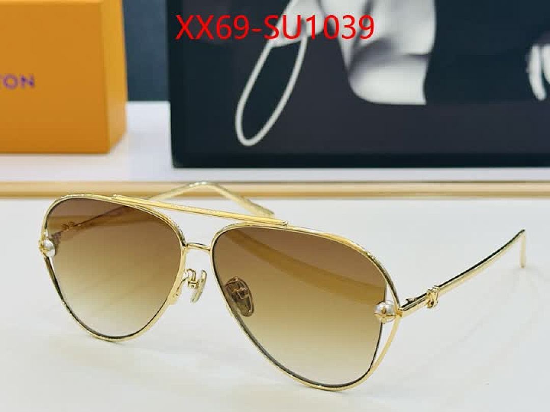Glasses-LV ID: SU1039 $: 69USD