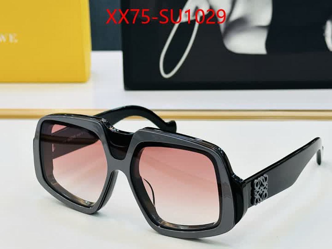Glasses-Loewe ID: SU1029 $: 75USD