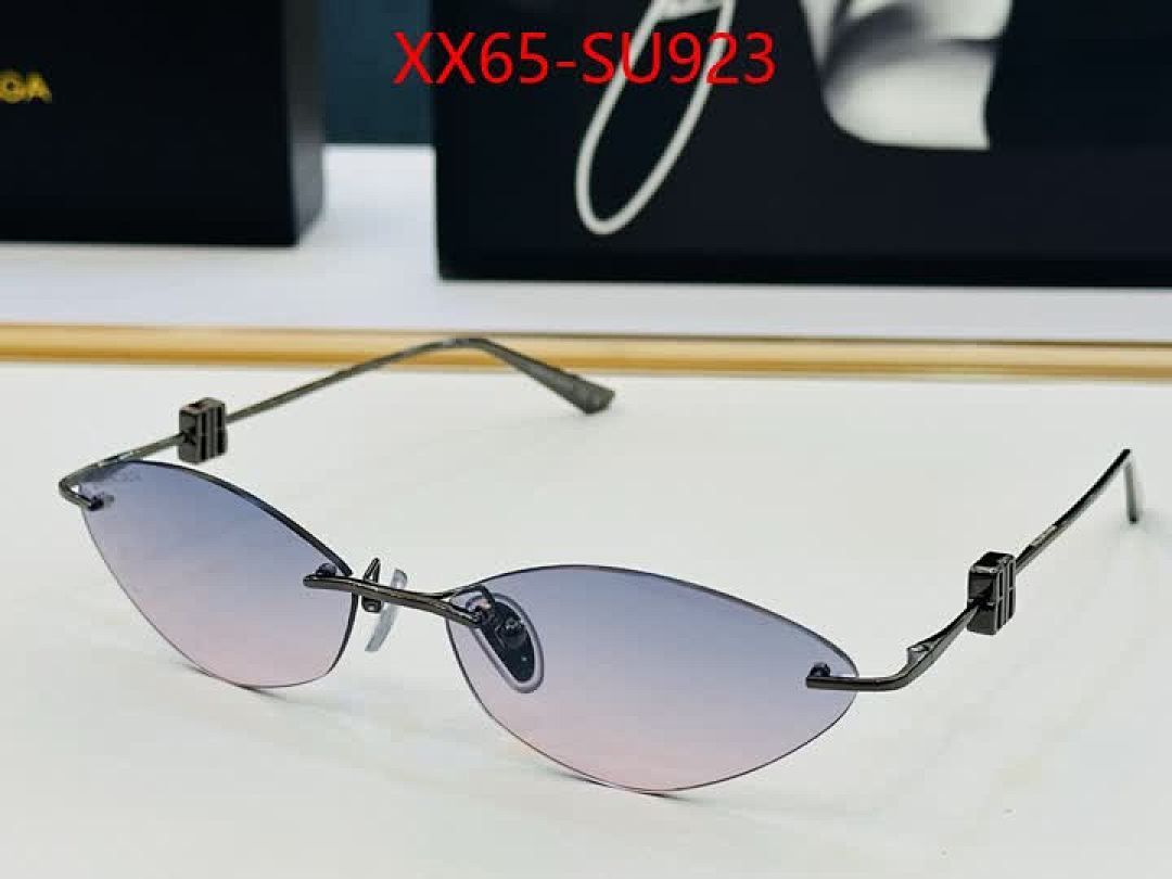 Glasses-Balenciaga ID: SU923 $: 65USD