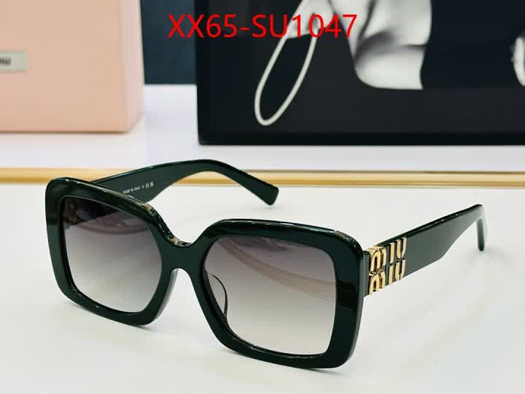 Glasses-Miu Miu ID: SU1047 $: 65USD