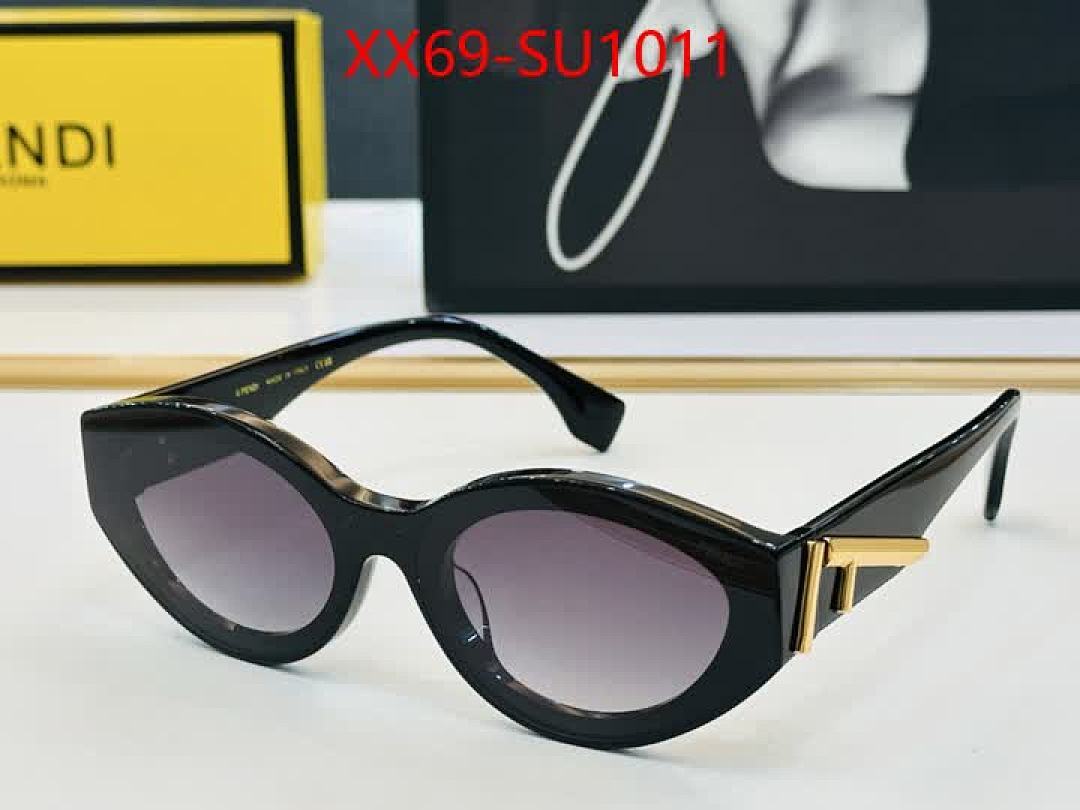 Glasses-Fendi ID: SU1011 $: 69USD