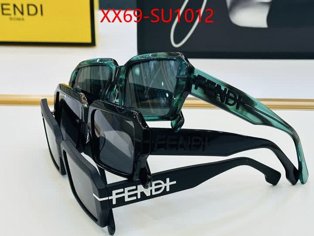 Glasses-Fendi ID: SU1012 $: 69USD