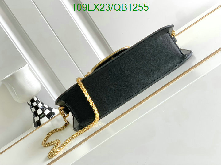 what's best YUPOO-Valentino Replica 1:1 High Quality Bags Code: QB1255