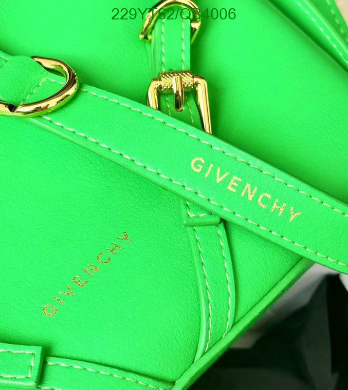 1:1 replica wholesale YUPOO-Givenchy High Quality Fake Bag Code: QB4006