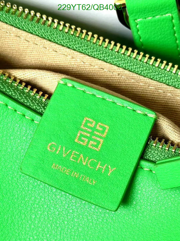 1:1 replica wholesale YUPOO-Givenchy High Quality Fake Bag Code: QB4006