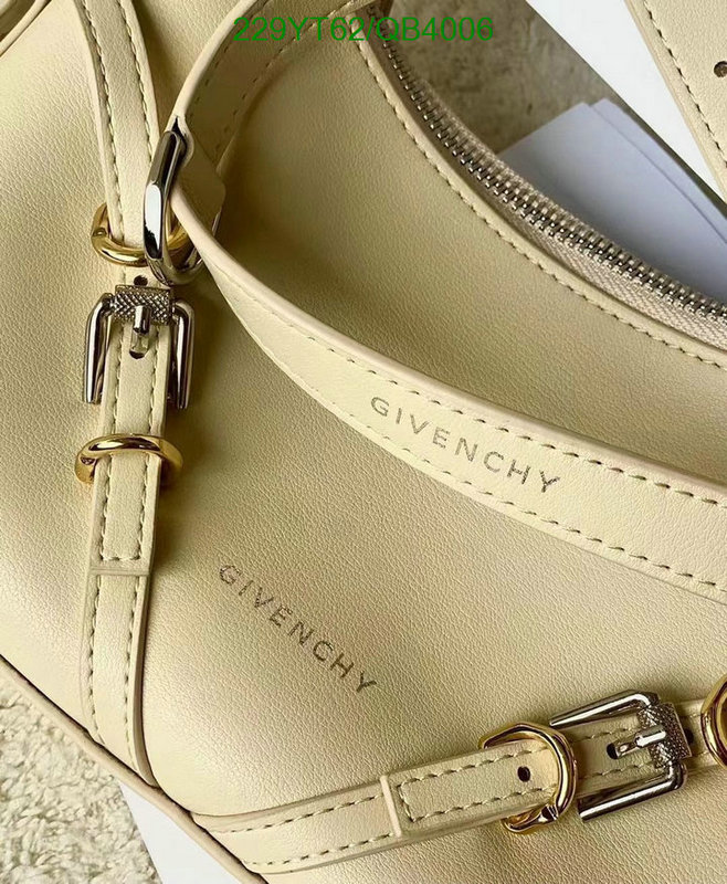 1:1 replica wholesale YUPOO-Givenchy High Quality Fake Bag Code: QB4006