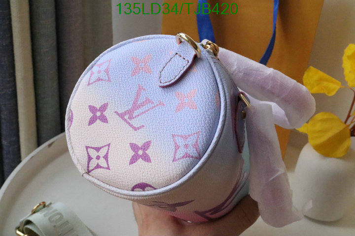 customize best quality replica Code: TJB420