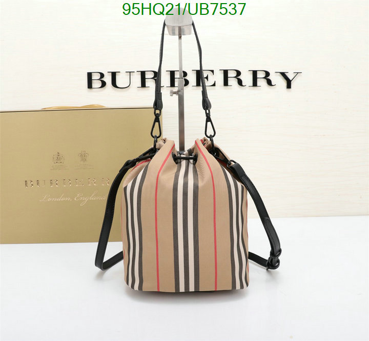 what is a 1:1 replica Yupoo 1:1 Replica Burberry Bag Code: UB7537