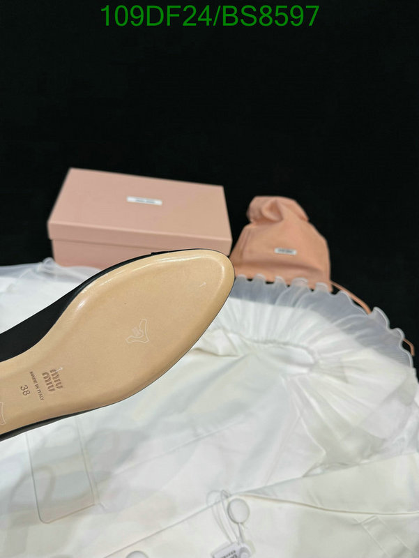 the highest quality fake Sell High Replica MiuMiu ​Shoes Code: BS8597