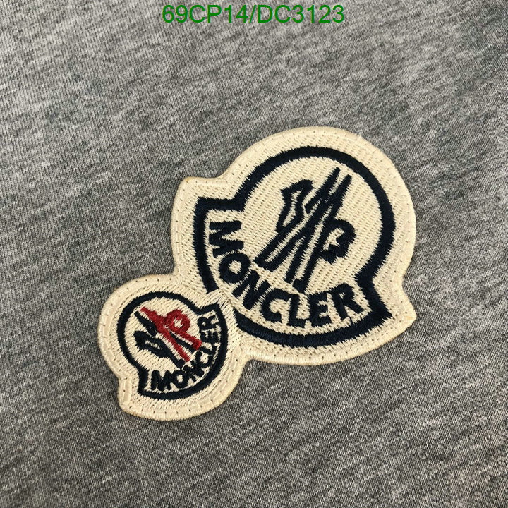styles & where to buy Shop High Replica Moncler Clothing Code: DC3123