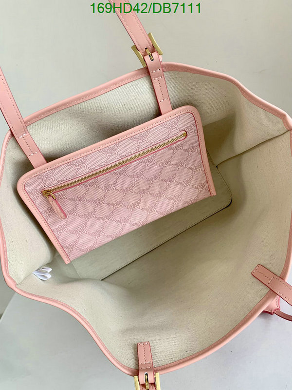 quality replica Top Quality Replica MCM Bag Code: DB7111