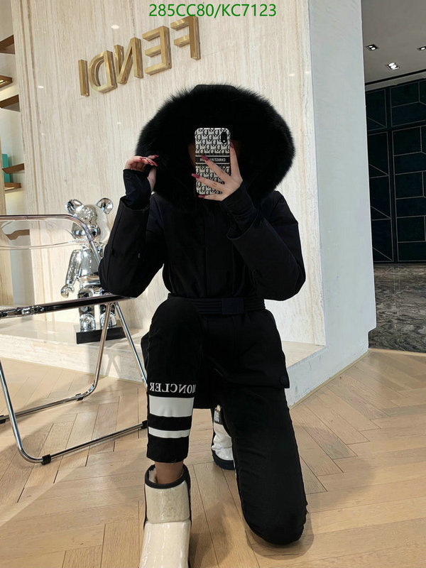 mirror copy luxury YUPOO-Moncler 1:1 quality Replicas down jacket Code: KC7123