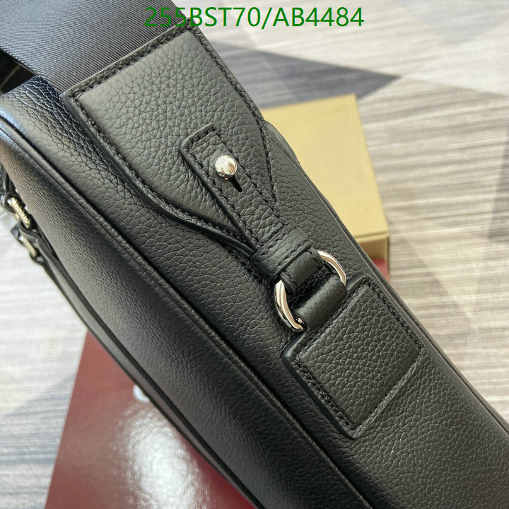 perfect replica YUPOO-5A Quality Replica Gucci Bags Code: AB4484