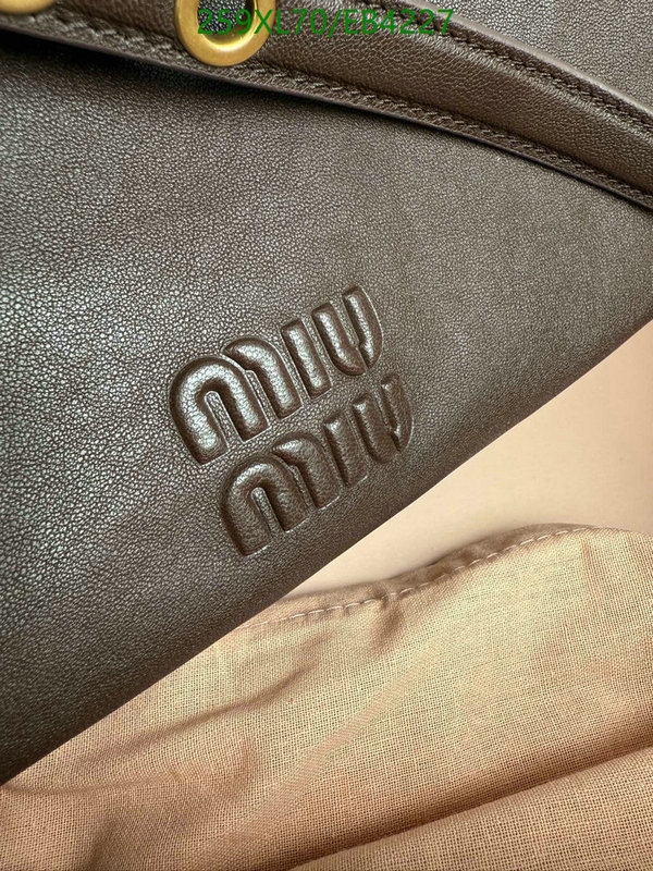 YUPOO-MiuMiu Top Quality bag Code: EB4227