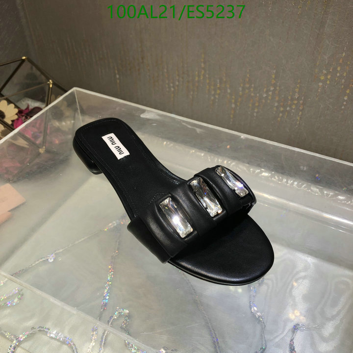 YUPOO-MiuMiu The Best women's shoes Code: ES5237