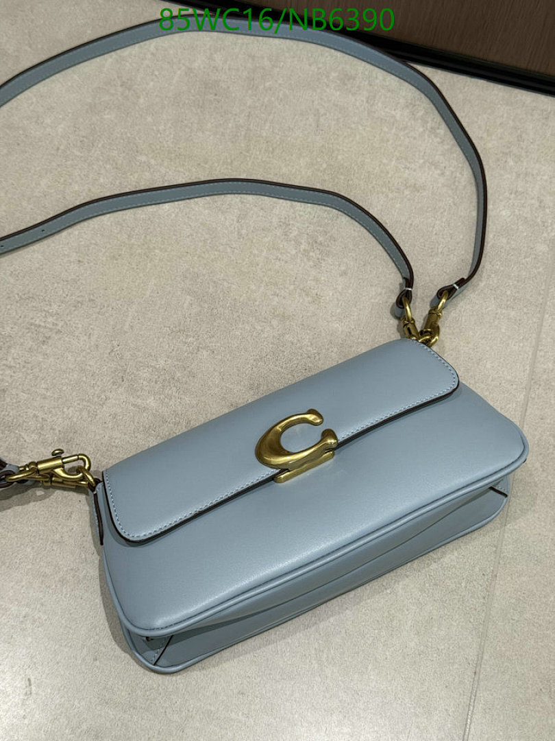 YUPOO-Counter Quality Coach bags Code: NB6390