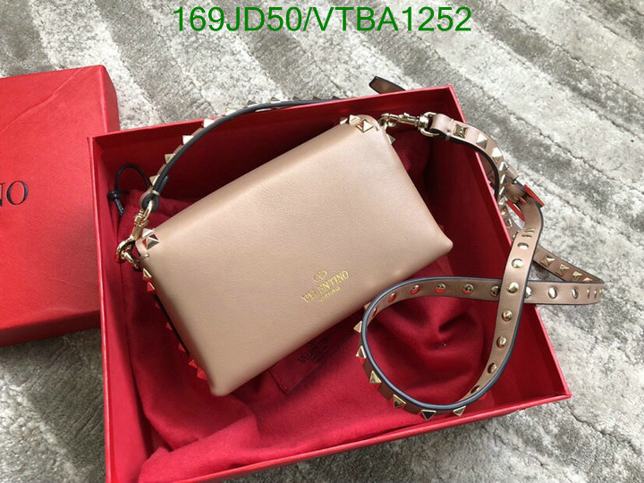 Valentino Bag-(Mirror)-Diagonal-,Code: VTBA1252,$: 169USD