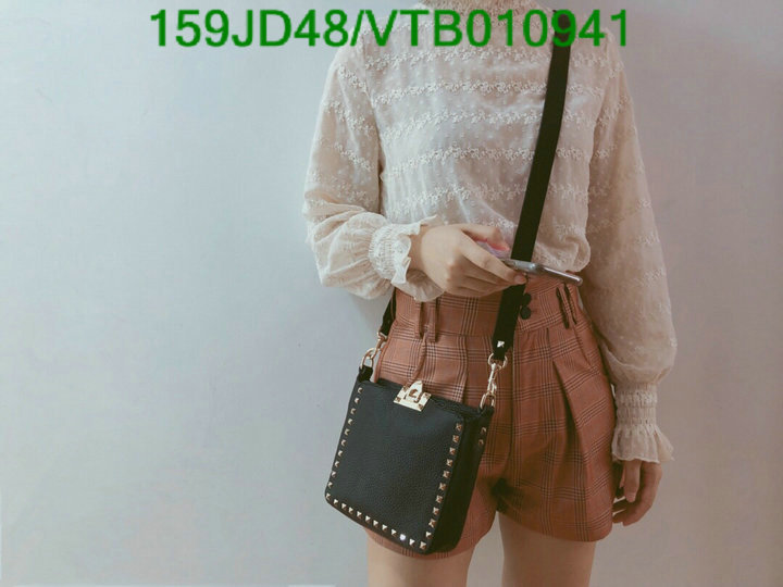 Valentino Bag-(Mirror)-Diagonal-,Code: VTB010941,$: 159USD