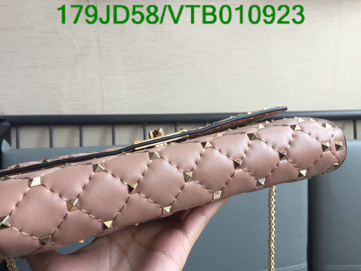 Valentino Bag-(Mirror)-Rockstud Spike,Code: VTB010923,$: 179USD