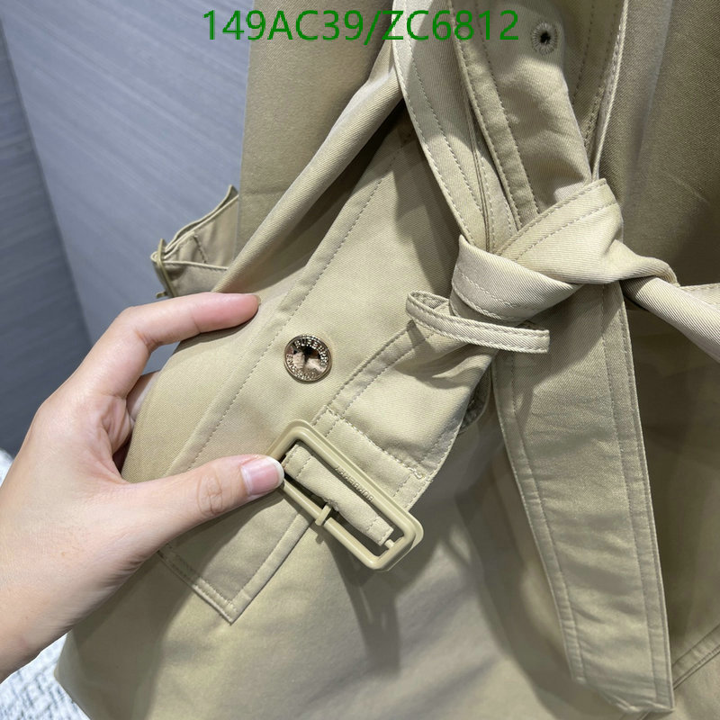 Down jacket Women-Burberry, Code: ZC6812,$: 149USD