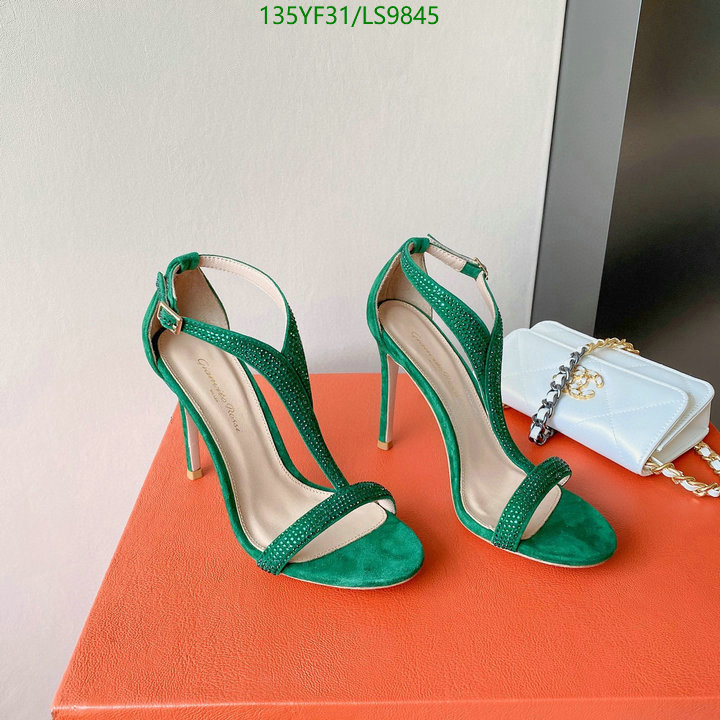 Women Shoes-Gianvito Rossi, Code: LS9845,$: 135USD