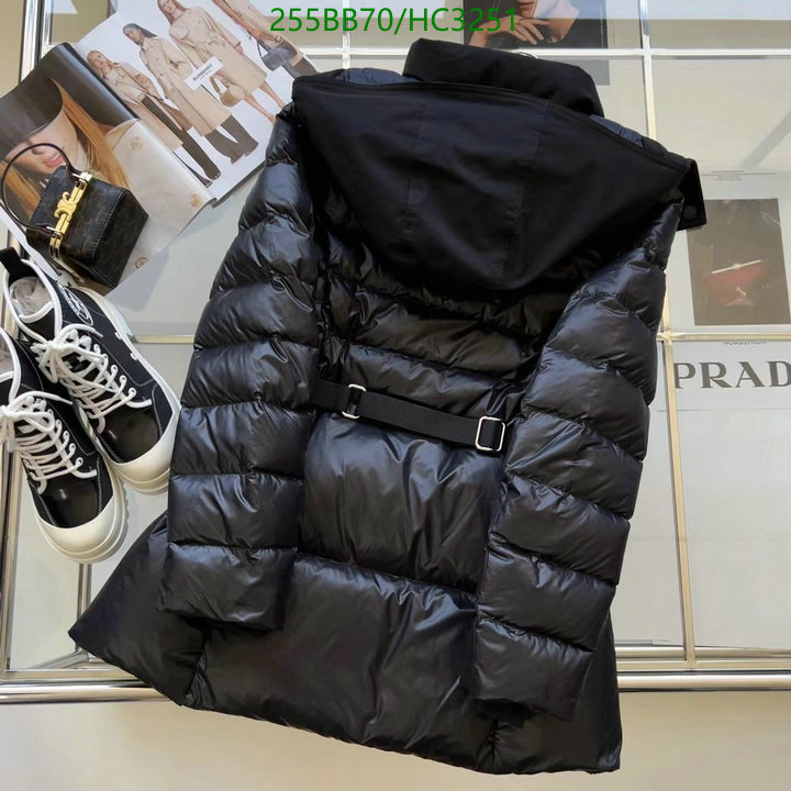 Down jacket Women-Burberry, Code: HC3251,$: 255USD