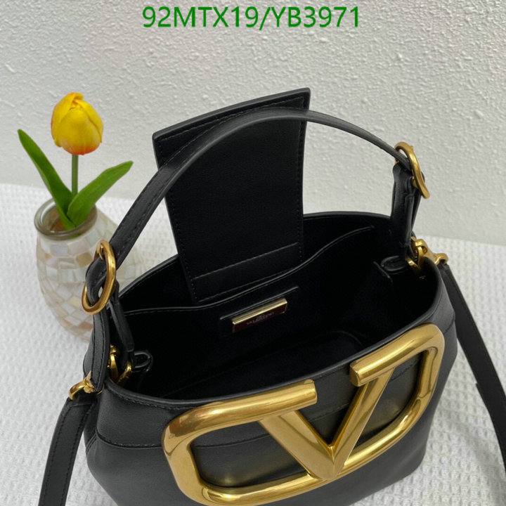 Valentino Bag-(4A)-Diagonal-,Code: YB3971,$: 92USD