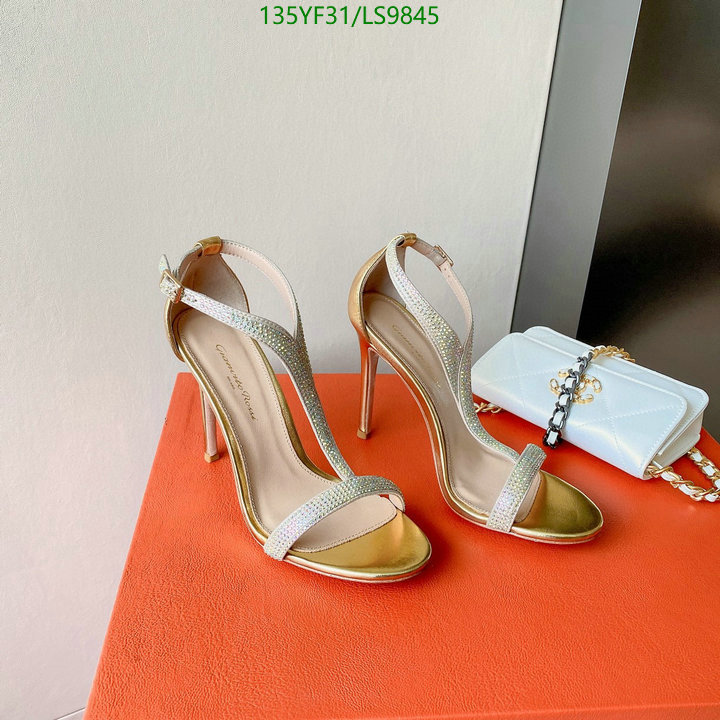 Women Shoes-Gianvito Rossi, Code: LS9845,$: 135USD