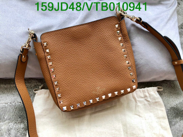 Valentino Bag-(Mirror)-Diagonal-,Code: VTB010941,$: 159USD