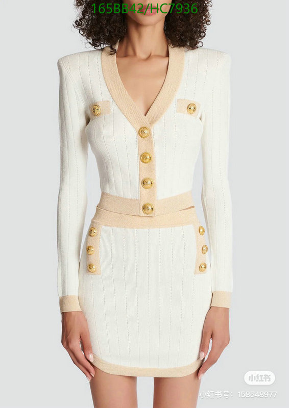 Clothing-Balmain, Code: HC7936,$: 165USD