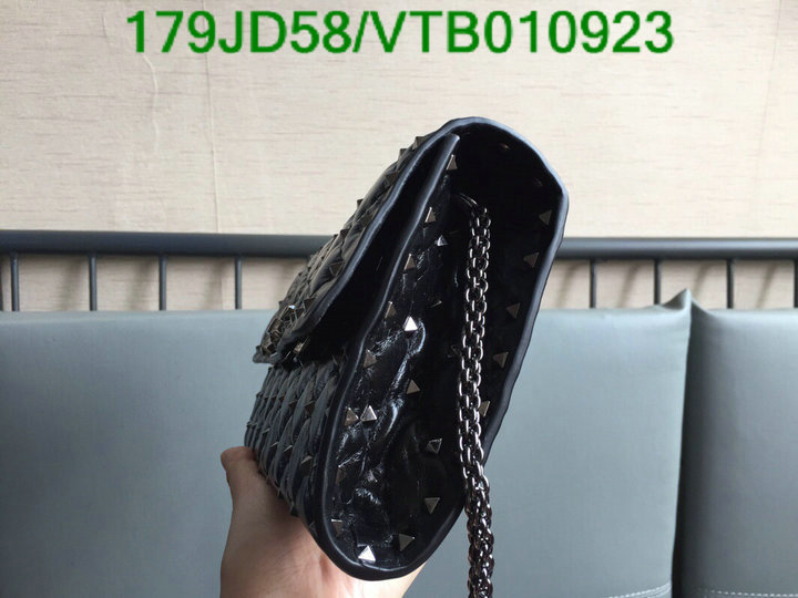 Valentino Bag-(Mirror)-Rockstud Spike,Code: VTB010923,$: 179USD