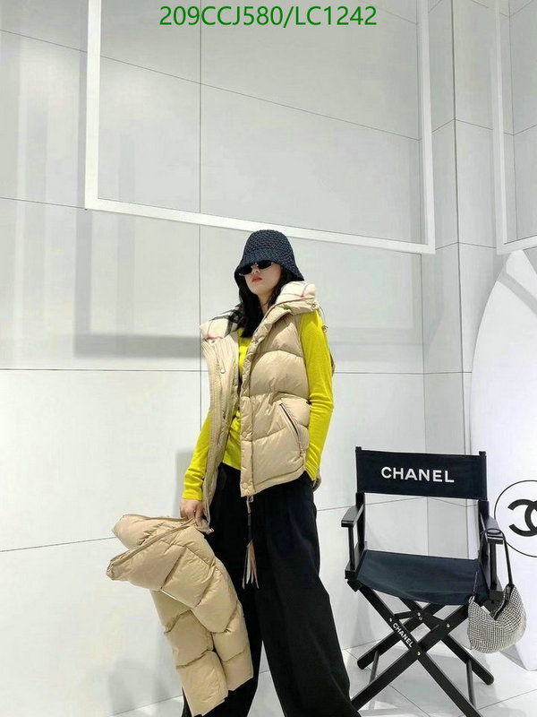 Down jacket Women-Burberry, Code: LC1242,$: 249USD